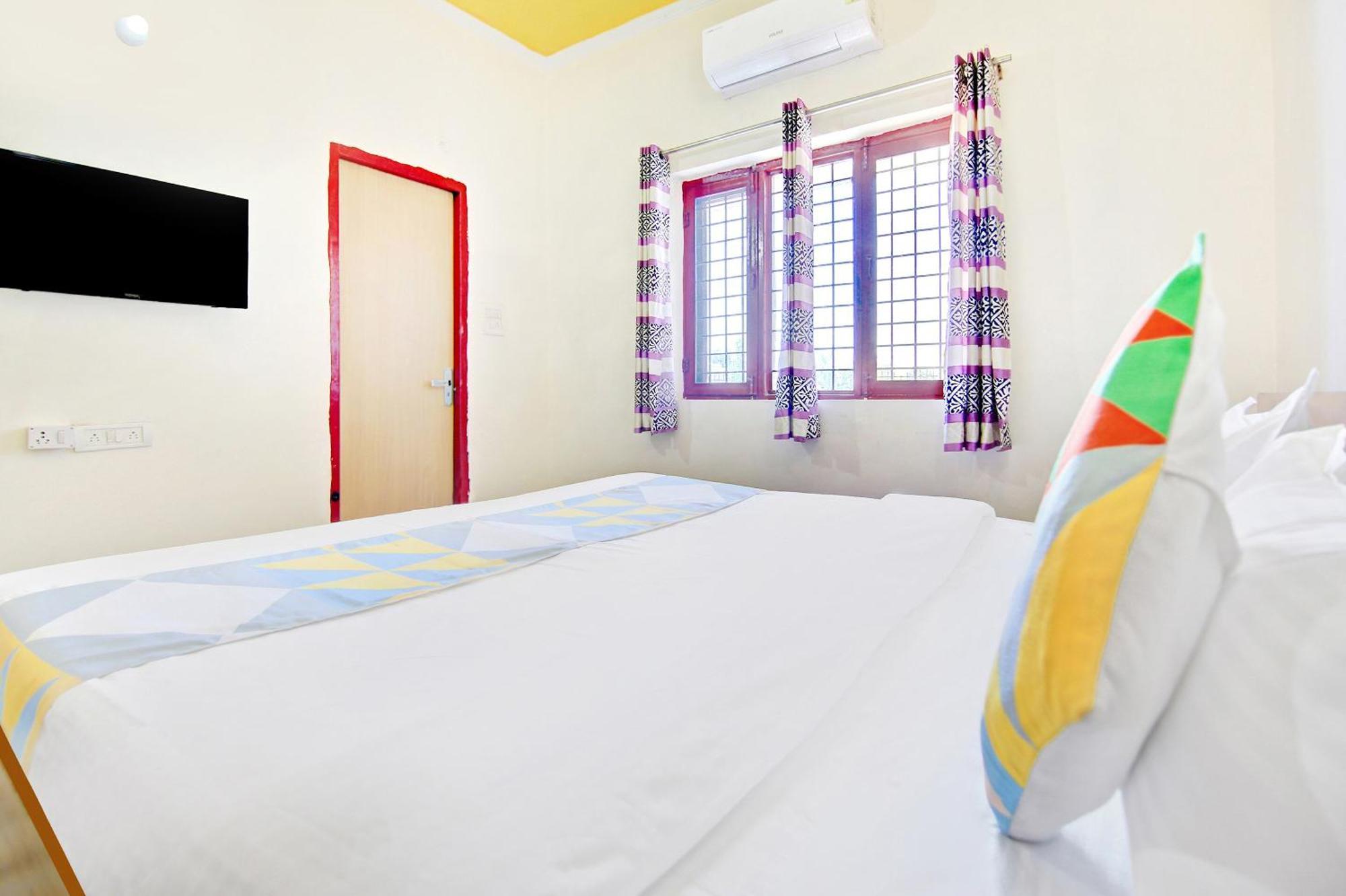 Home 78802 Balaji Bhawan Jhājra エクステリア 写真