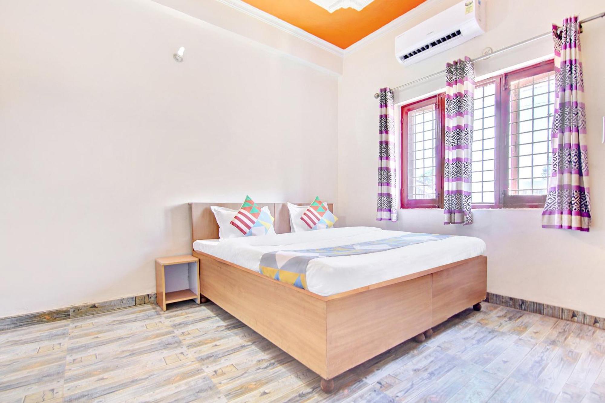 Home 78802 Balaji Bhawan Jhājra エクステリア 写真