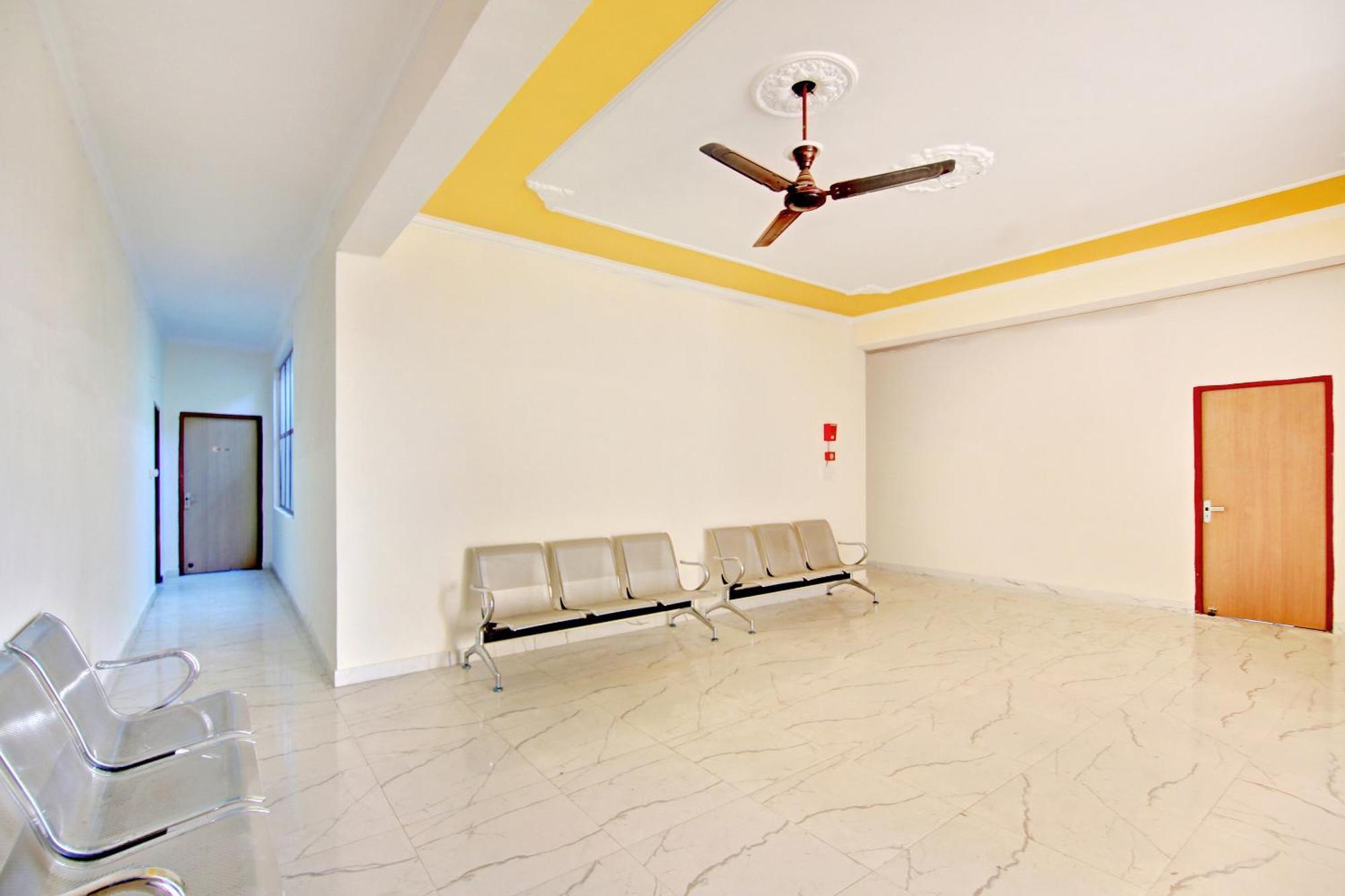 Home 78802 Balaji Bhawan Jhājra エクステリア 写真