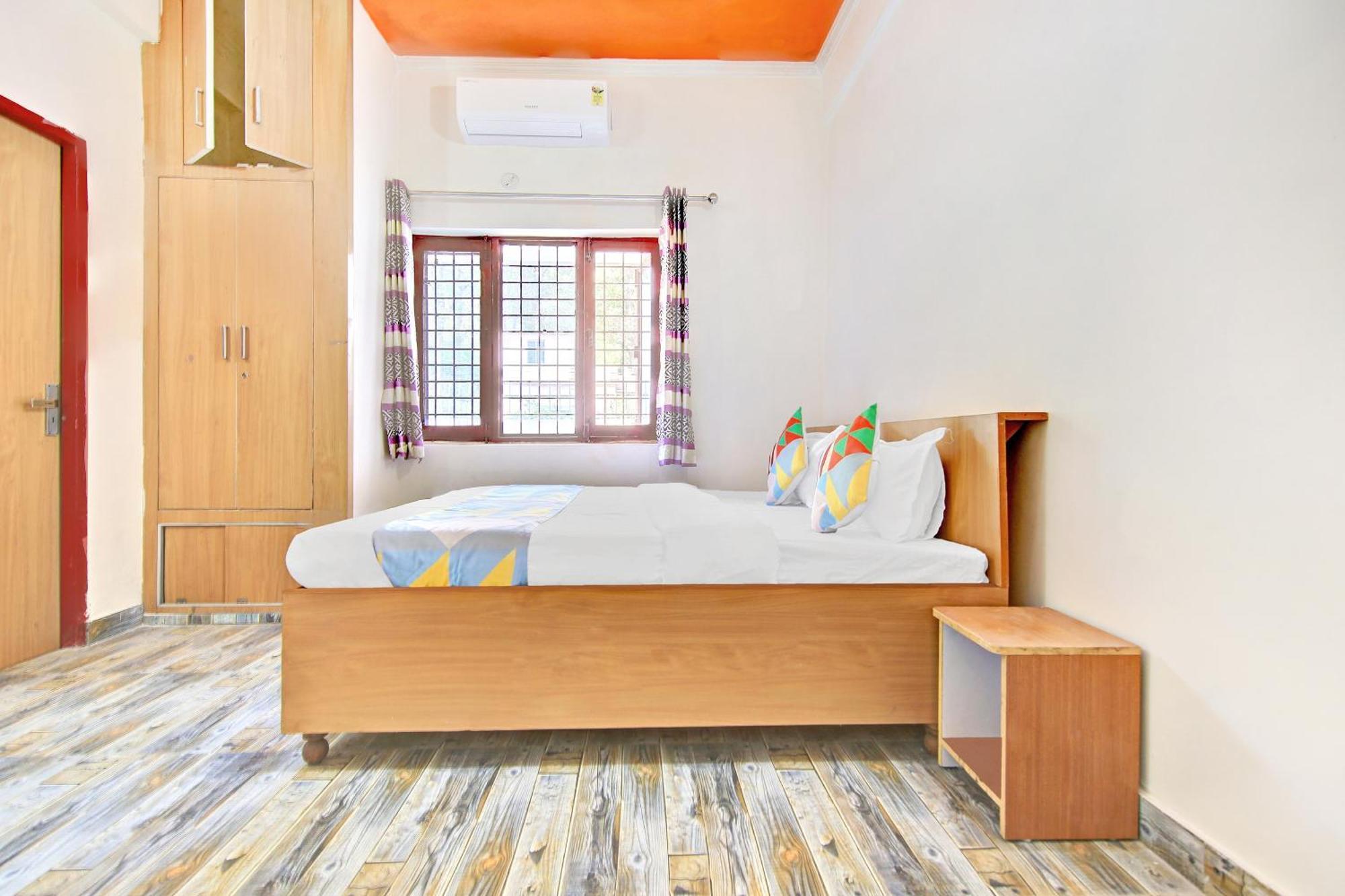 Home 78802 Balaji Bhawan Jhājra エクステリア 写真
