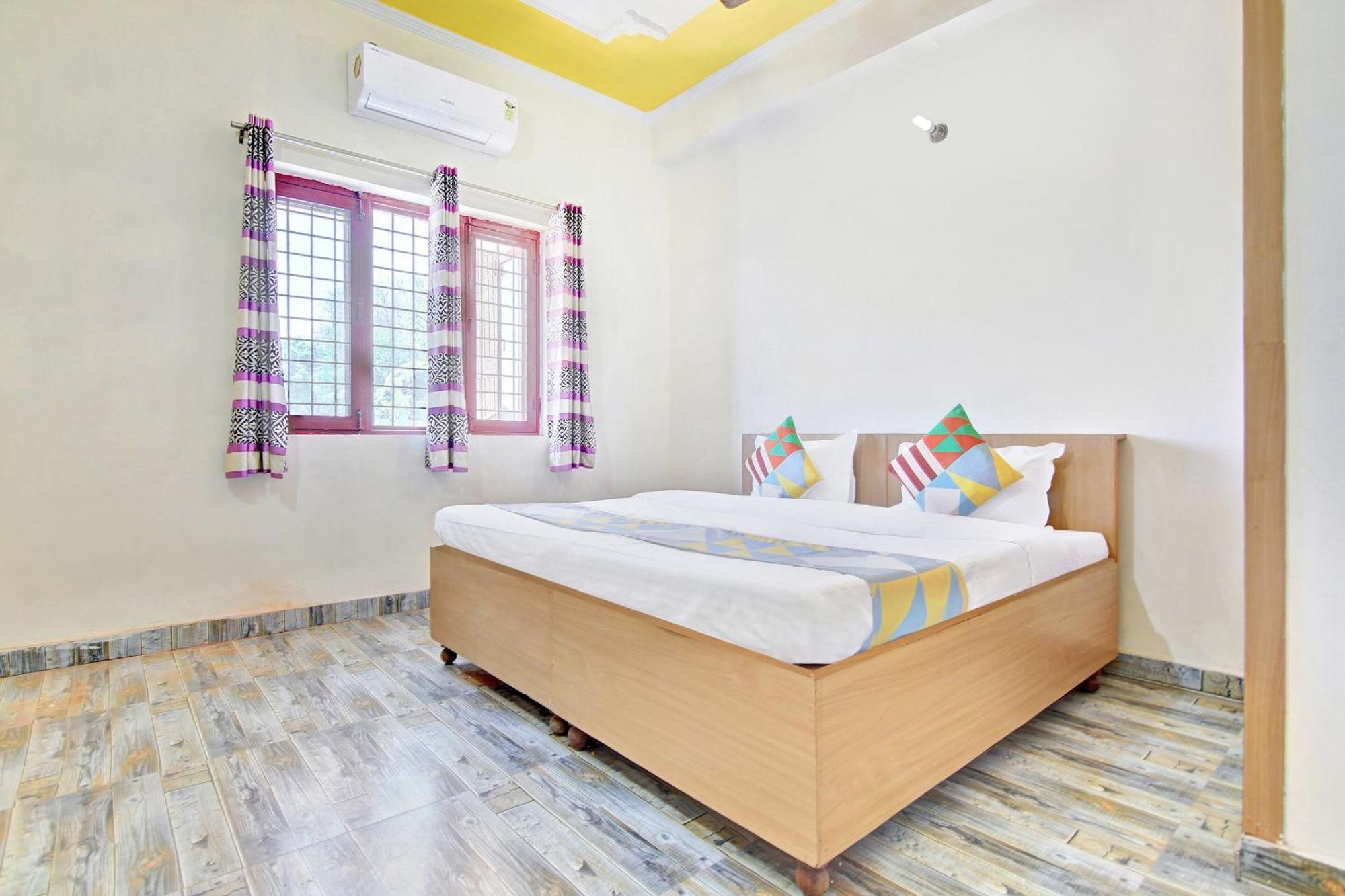 Home 78802 Balaji Bhawan Jhājra エクステリア 写真